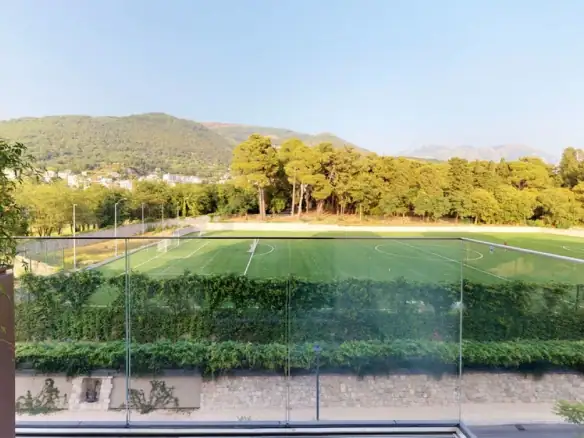 Dvosoban stan 175 m² – Gorica, Tivat — fotografija 11