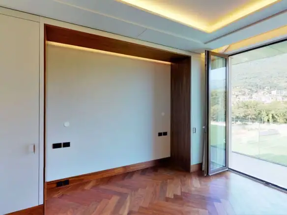 Dvosoban stan 175 m² – Gorica, Tivat — fotografija 2