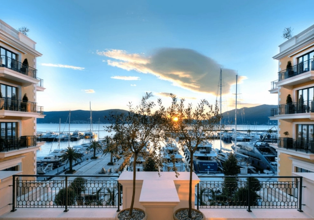 Dvosoban-stan-u-Gorici-Tivat-sa-pogledom-na-more-5 Dvosoban stan 224 m² – Gorica, Tivat — fotografija 6