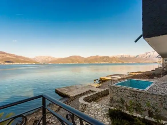 Kuća 420 m² – Krašići, Tivat — fotografija 5