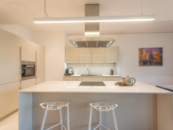 Dvosoban stan 277 m² – Boreti, Budva — fotografija 7