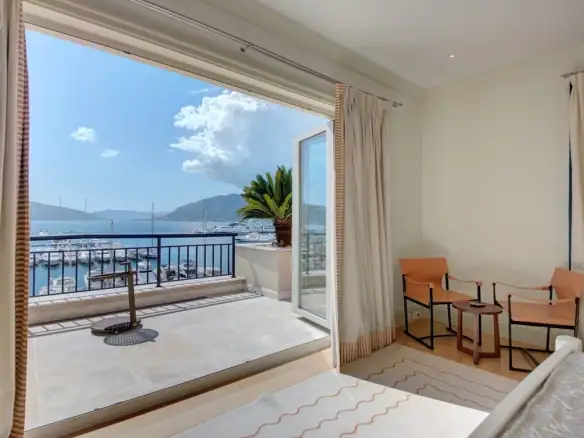 Dvosoban stan 288 m² – Gorica, Tivat — fotografija 12