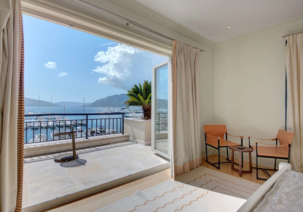 Dvosoban-dupleks-stan-u-Porto-Montenegru-Gorica-Tivat-11 Dvosoban stan 288 m² – Gorica, Tivat — fotografija 12