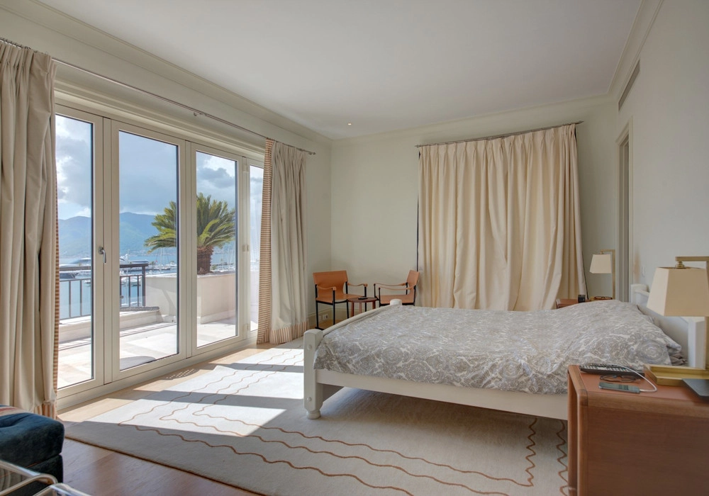 Dvosoban-dupleks-stan-u-Porto-Montenegru-Gorica-Tivat-12 Dvosoban stan 288 m² – Gorica, Tivat — fotografija 13
