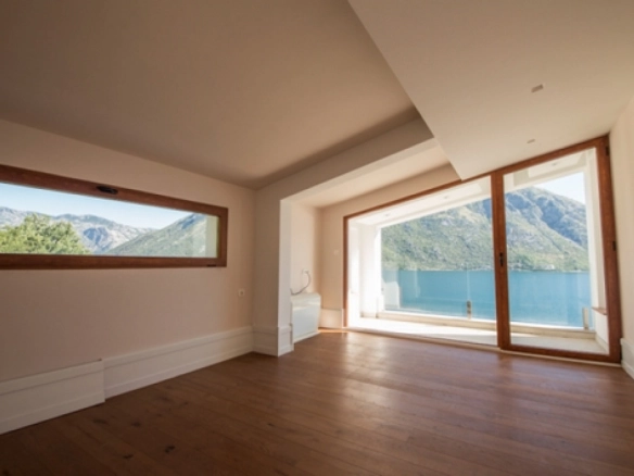 Kuća 300 m² – Stoliv, Kotor — fotografija 4