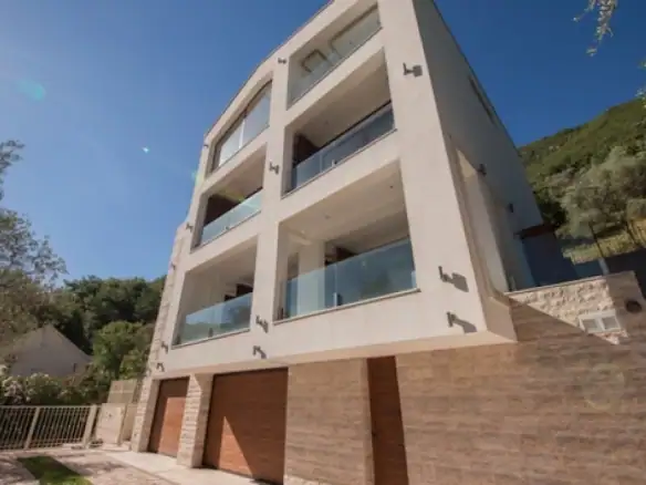 Kuća 300 m² – Stoliv, Kotor — fotografija 9