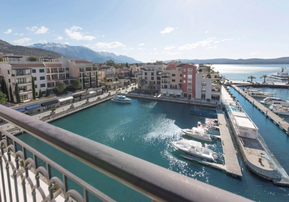 Trosoban-stan-u-Porto-Montenegru-Gorica-Tivat-11 Trosoban stan 236 m² – Gorica, Tivat — fotografija 12