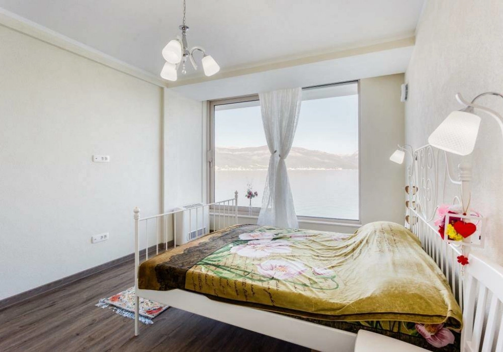 Kuca-sa-vlastitim-vezom-u-Krasicima-Tivat-3 Kuća – Krašići, Tivat — fotografija 4