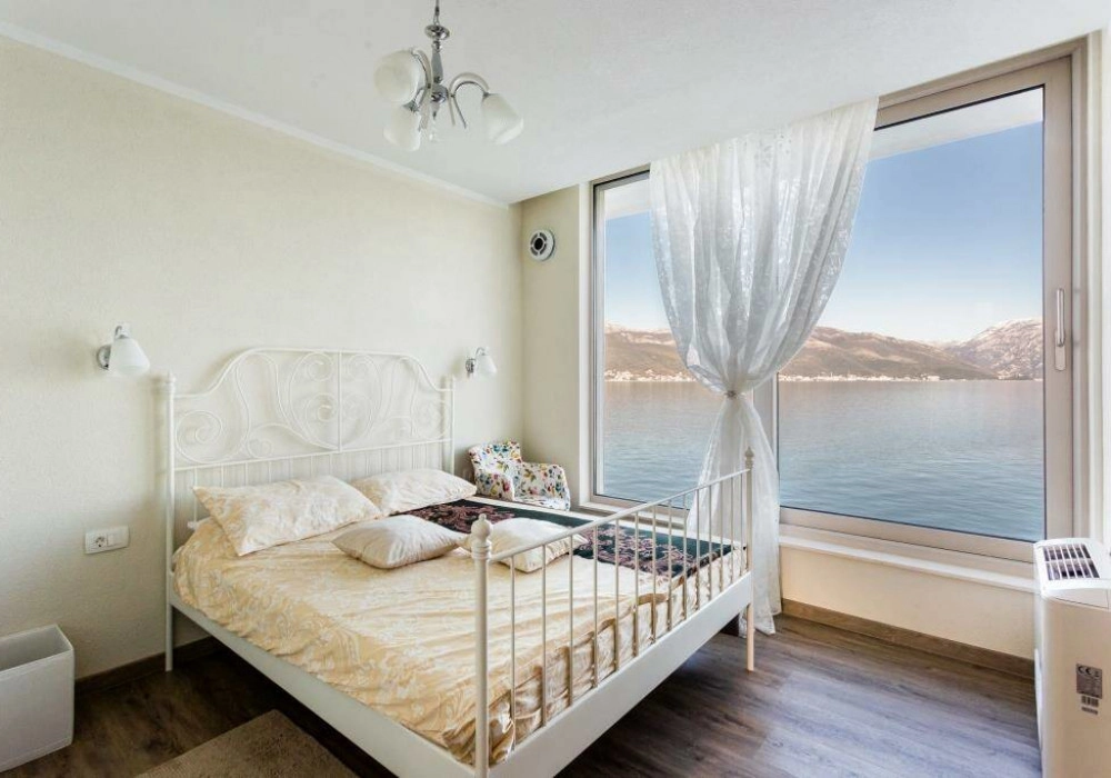 Kuca-sa-vlastitim-vezom-u-Krasicima-Tivat-8 Kuća – Krašići, Tivat — fotografija 9