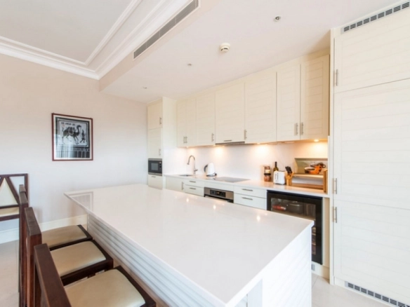 Četvorosoban stan 328 m² – Gorica, Tivat — fotografija 8