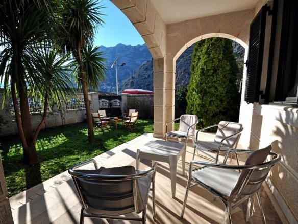 Kuća – Tivat — fotografija 7