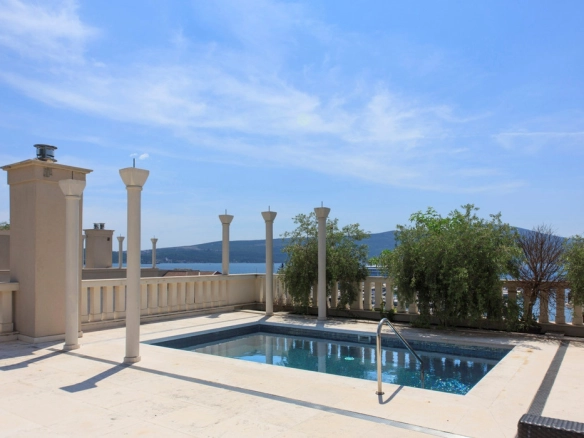Trosoban stan 361 m² – Gorica, Tivat — fotografija 2