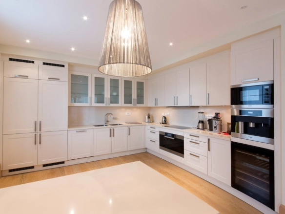 Trosoban stan 361 m² – Gorica, Tivat — fotografija 9