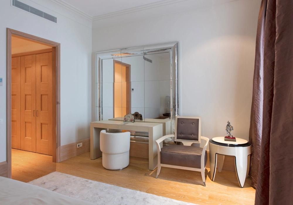Trosoban-stan-sa-bazenom-u-Porto-Montenegru-Tivat-12 Trosoban stan 361 m² – Gorica, Tivat — fotografija 13