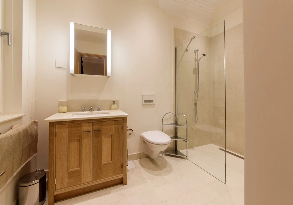 Trosoban-stan-sa-bazenom-u-Porto-Montenegru-Tivat-13 Trosoban stan 361 m² – Gorica, Tivat — fotografija 14