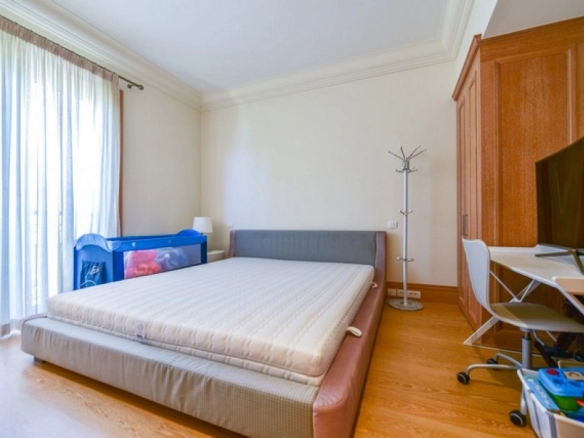 Trosoban stan 241 m² – Seljanovo, Tivat — fotografija 12