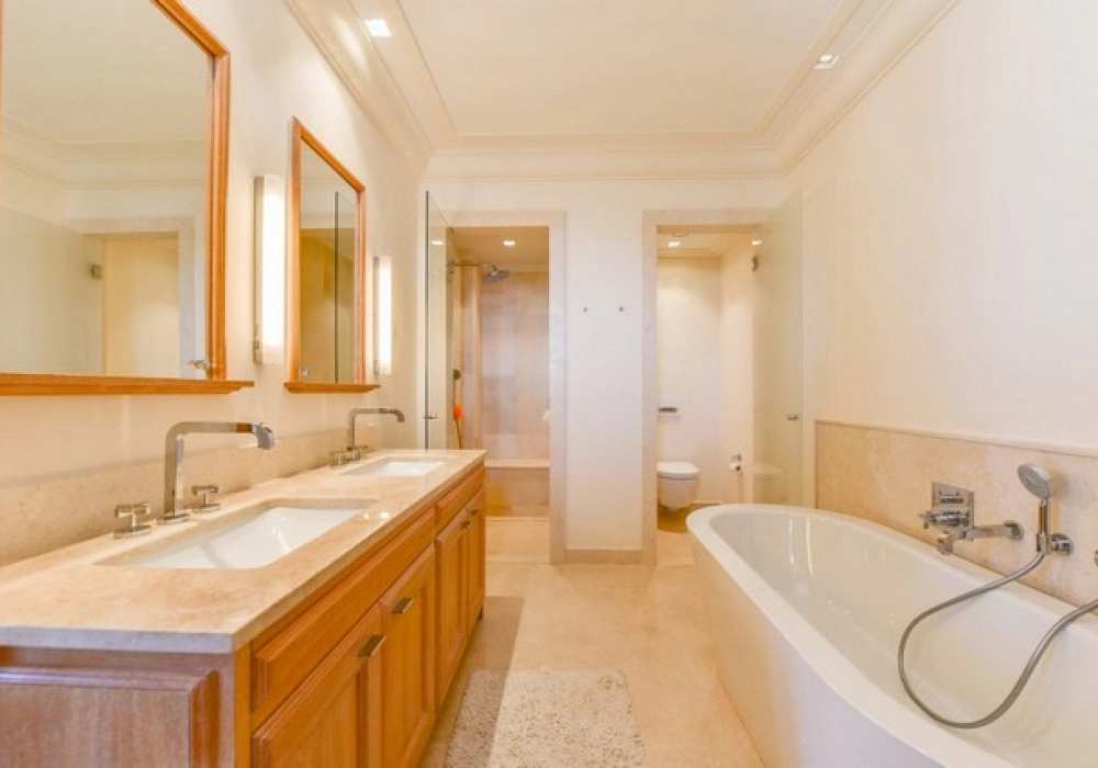Trosoban-stan-u-Porto-Montenegru-Seljanovo-Tivat-14 Trosoban stan 241 m² – Seljanovo, Tivat — fotografija 15