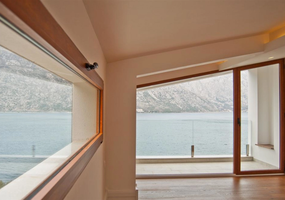 Nova-kuca-kraj-mora-u-Stolivu-Kotor-4 Kuća 586 m² – Stoliv, Kotor — fotografija 5