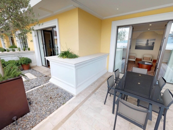 Dvosoban stan 208 m² – Gorica, Tivat — fotografija 5
