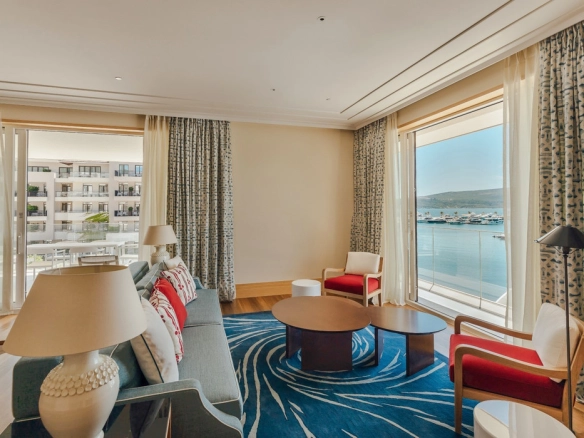 Trosoban stan 220 m² – Gorica, Tivat — fotografija 14