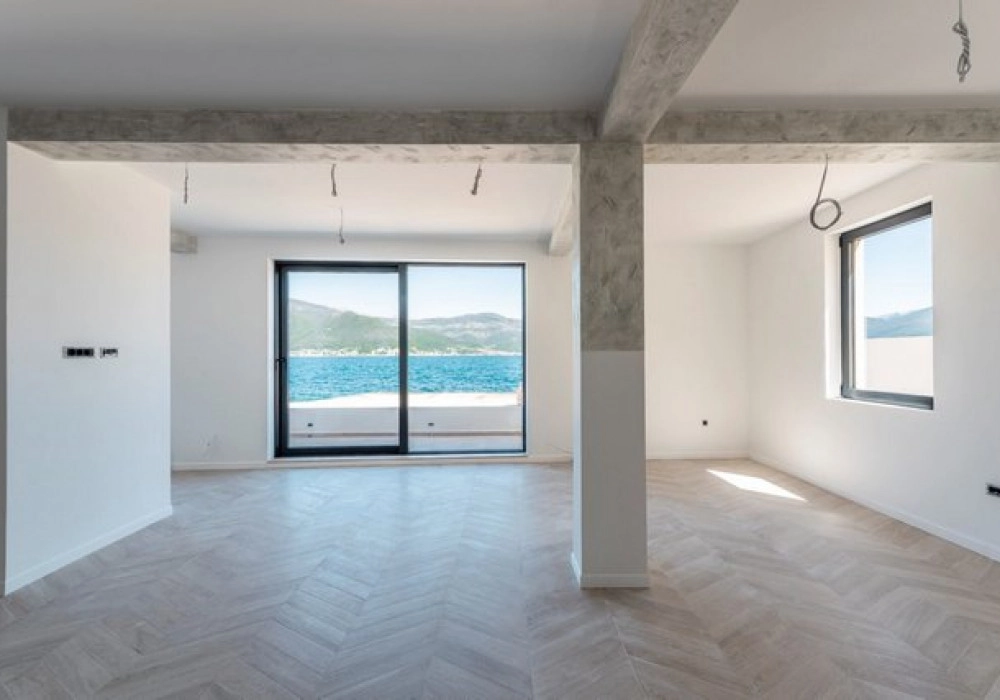 Nova-kuca-sa-bazenom-u-Krasicima-Tivat-11 Kuća – Krašići, Tivat — fotografija 12