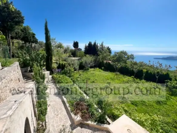 Kuća 392 m² – Budva — fotografija 2