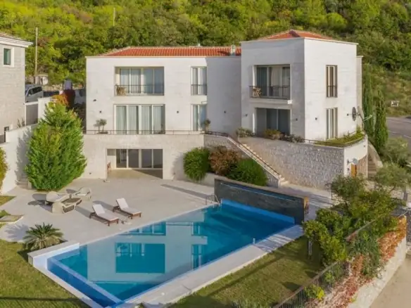 Kuća 450 m² – Dobrota, Kotor — fotografija 2