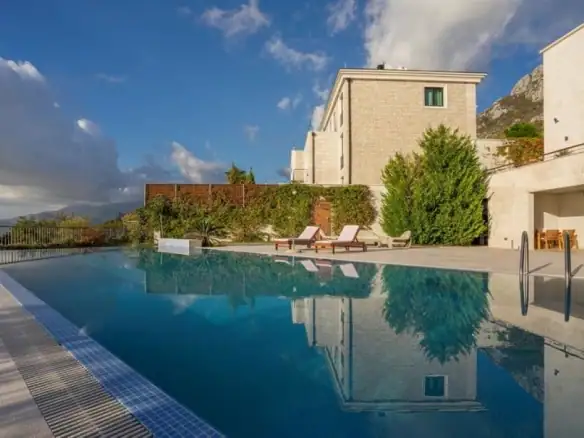 Kuća 450 m² – Dobrota, Kotor — fotografija 4