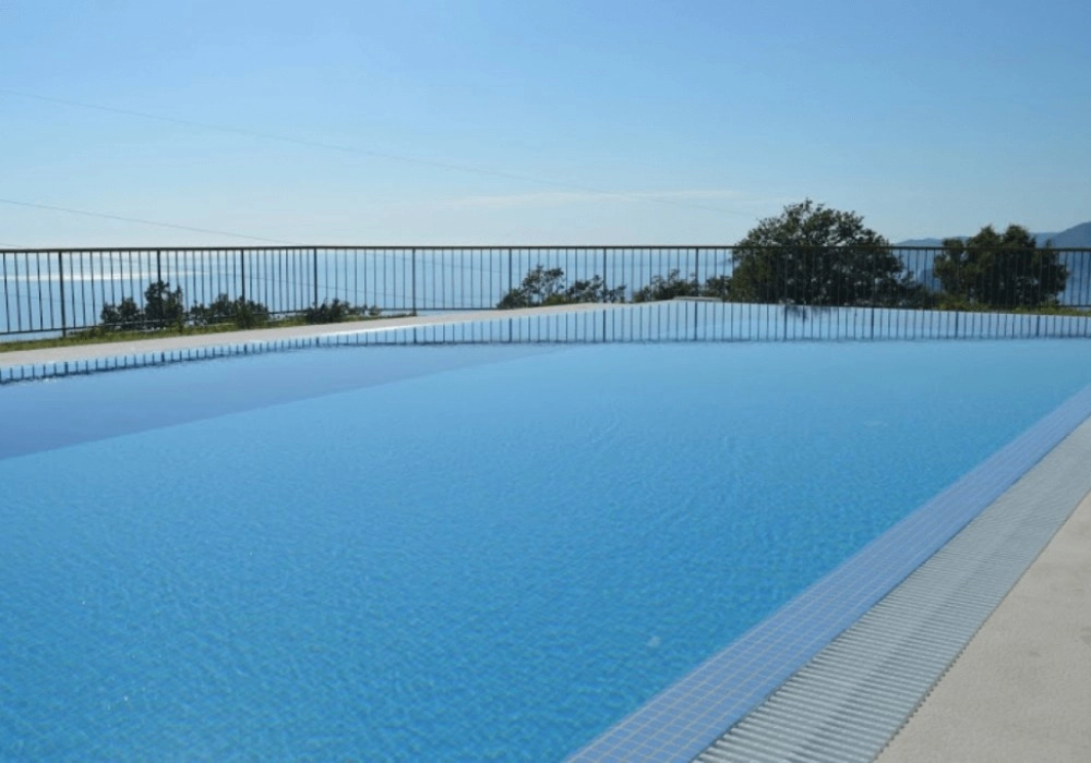 Kuca-sa-bazenom-i-pogledom-na-more-Blizikuce-Budva-2 Kuća 600 m² – Blizikuće, Budva — fotografija 3
