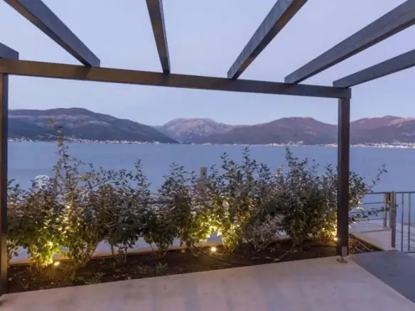 Kuća 300 m² – Krašići, Tivat — fotografija 5