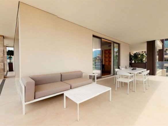 Trosoban stan 220 m² – Gorica, Tivat — fotografija 5