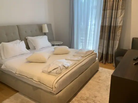 Trosoban stan 505 m² – Boreti, Budva — fotografija 9