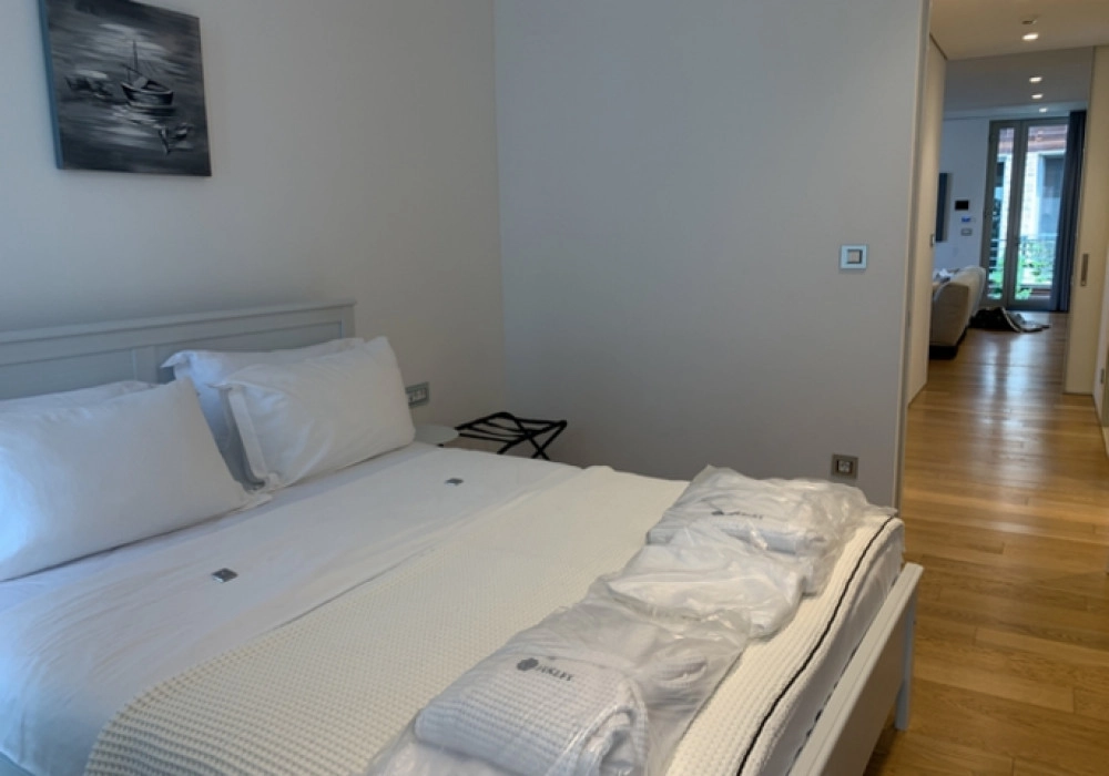 Trosoban-stan-u-kompleksu-Dukley-Gardens-Boreti-Budva-11 Trosoban stan 505 m² – Boreti, Budva — fotografija 12
