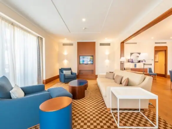 Trosoban stan 252 m² – Gorica, Tivat — fotografija 4