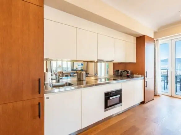 Trosoban stan 252 m² – Gorica, Tivat — fotografija 10