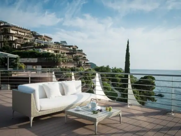Trosoban stan 457 m² – Boreti, Budva — fotografija 2