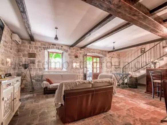 Kuća 415 m² – Dobrota, Kotor — fotografija 6