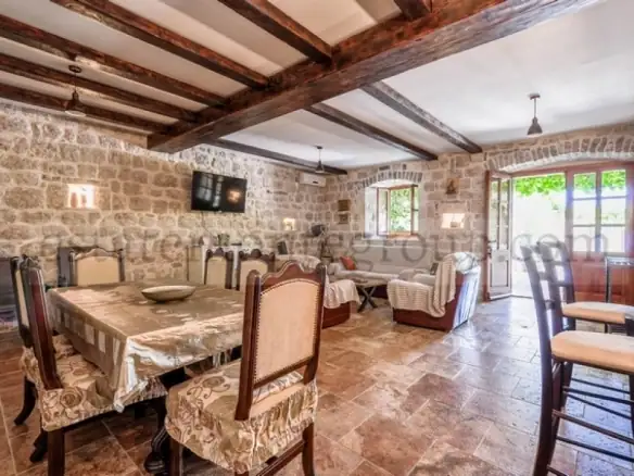 Kuća 415 m² – Dobrota, Kotor — fotografija 7