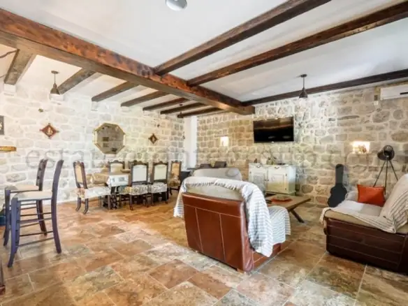 Kuća 415 m² – Dobrota, Kotor — fotografija 11
