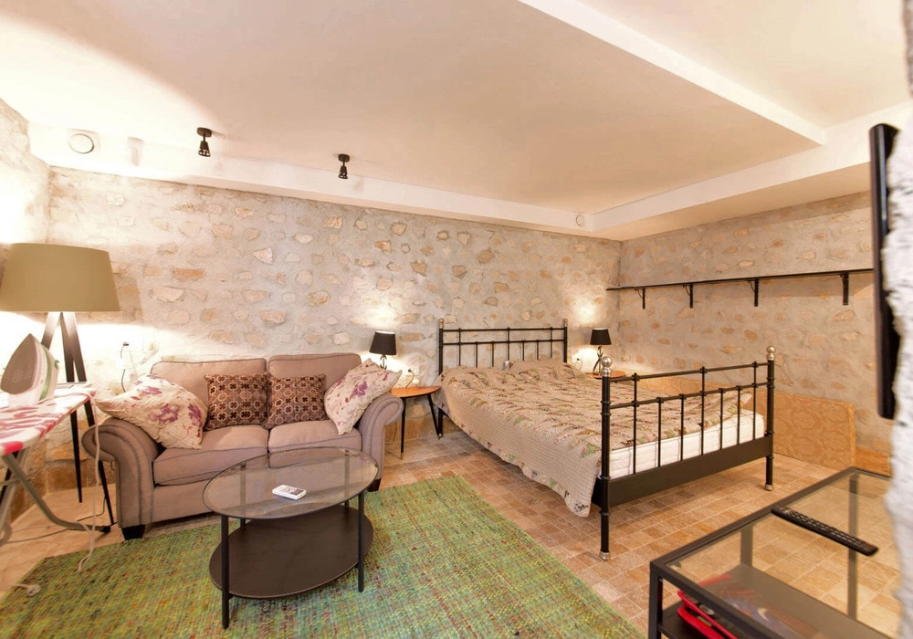 Kuca-sa-bazenom-u-Rezevicima-Budva-14 Kuća 500 m² – Reževići, Budva — fotografija 15