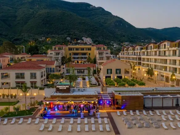 Četvorosoban stan 258 m² – Kumbor, Herceg Novi — fotografija 6