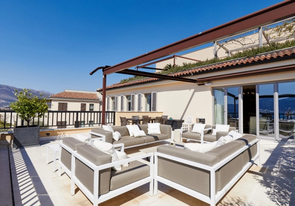 Trosoban-stan-u-Porto-Montenegru-Gorica-Tivat-3 Trosoban stan 380 m² – Gorica, Tivat — fotografija 4