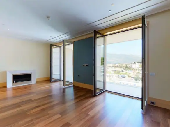 Trosoban stan 334 m² – Gorica, Tivat — fotografija 9