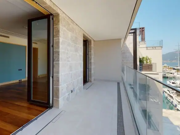 Trosoban stan 334 m² – Gorica, Tivat — fotografija 15