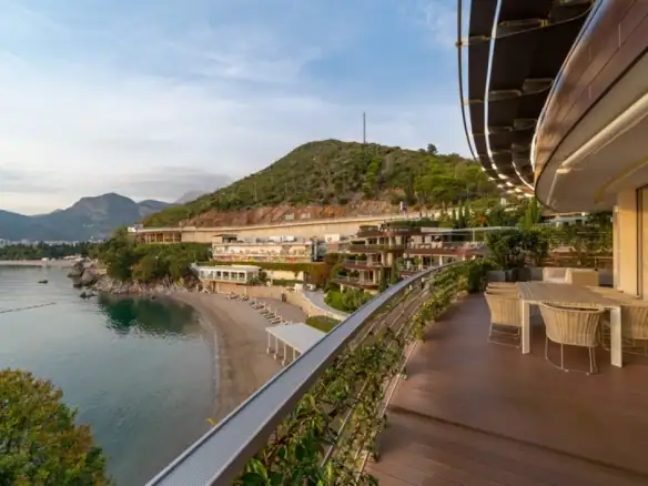 Četvorosoban stan 576 m² – Boreti, Budva — fotografija 10