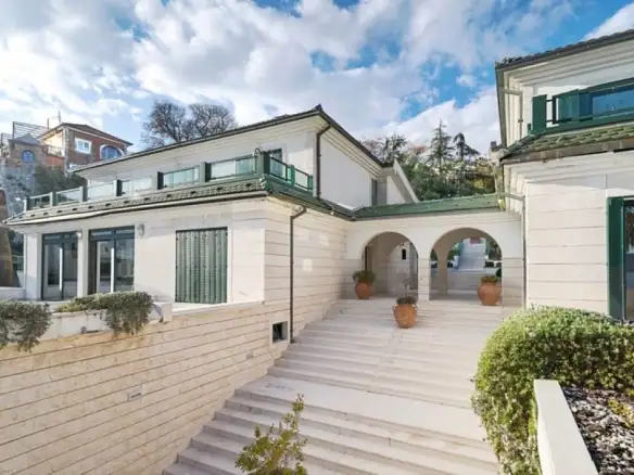 Kuća 1.022 m² – Savina, Herceg Novi — fotografija 3