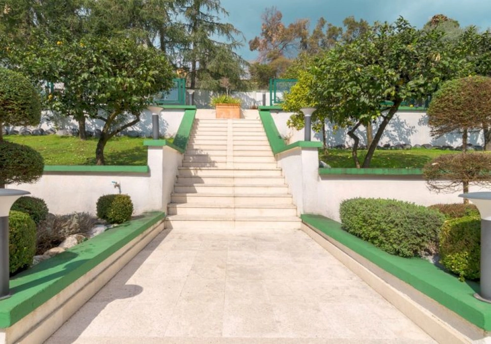 Kuca-sa-bazenom-na-prvoj-liniji-do-mora-Savina-Herceg-Novi-12 Kuća 1.022 m² – Savina, Herceg Novi — fotografija 13