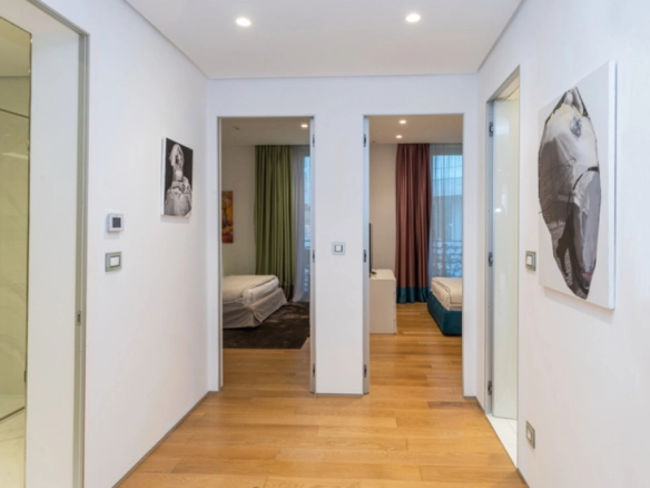 Trosoban stan 571 m² – Boreti, Budva — fotografija 3