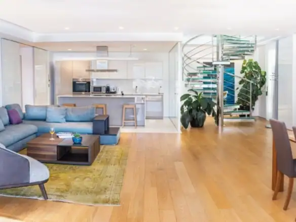 Trosoban stan 571 m² – Boreti, Budva — fotografija 4