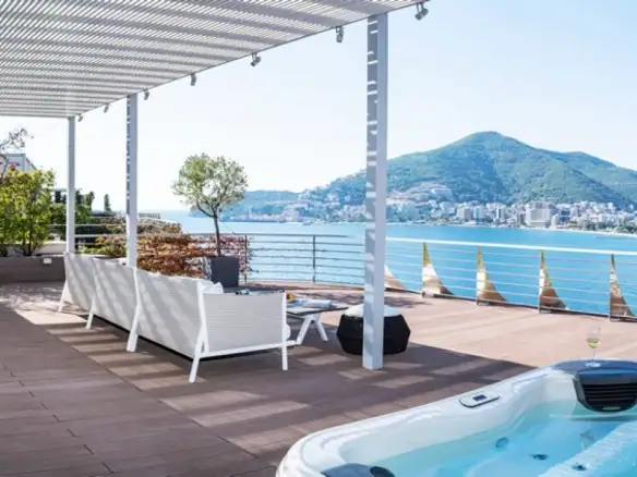 Trosoban stan 571 m² – Boreti, Budva — fotografija 15